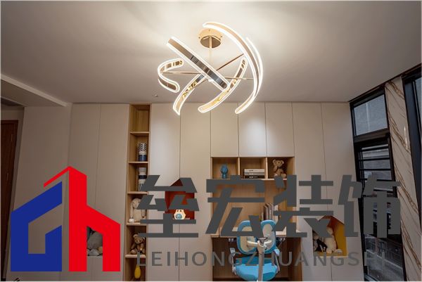 武大靖的冠軍新家燈光原來(lái)有這么多細(xì)節(jié)，華藝照明是怎么做到的